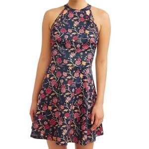 Adorable Halter Neck Floral Pattern Dress by No Boundaries in size XXL